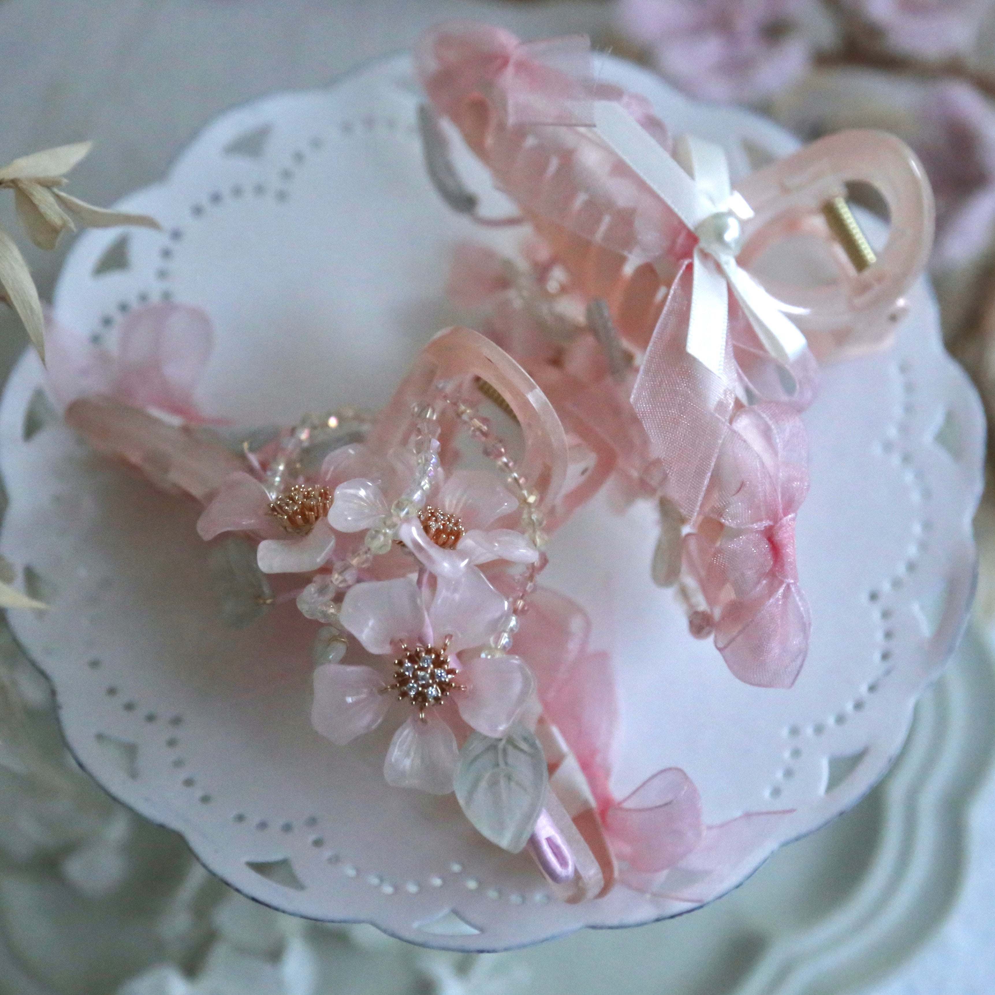 Limited Edition] Sakura Dream Hair Claw – SWEETSHOP JEWELRY