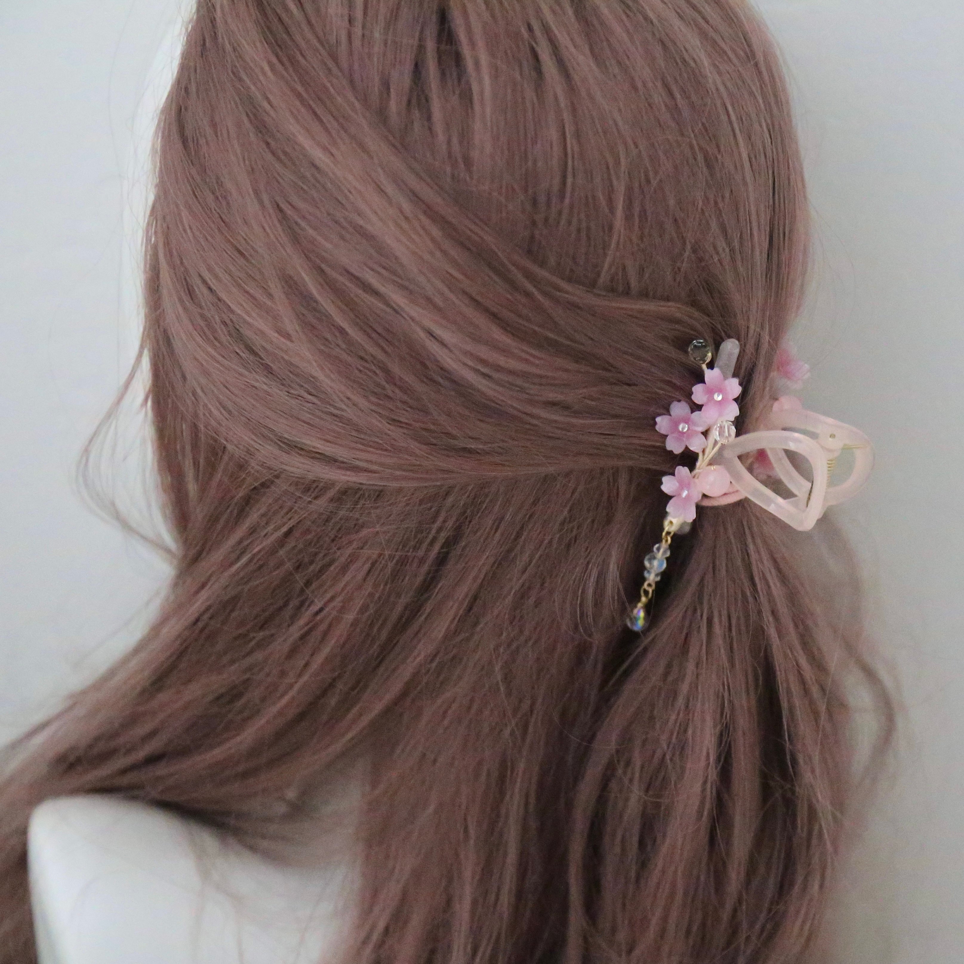 Mini Sakura Claw Clip