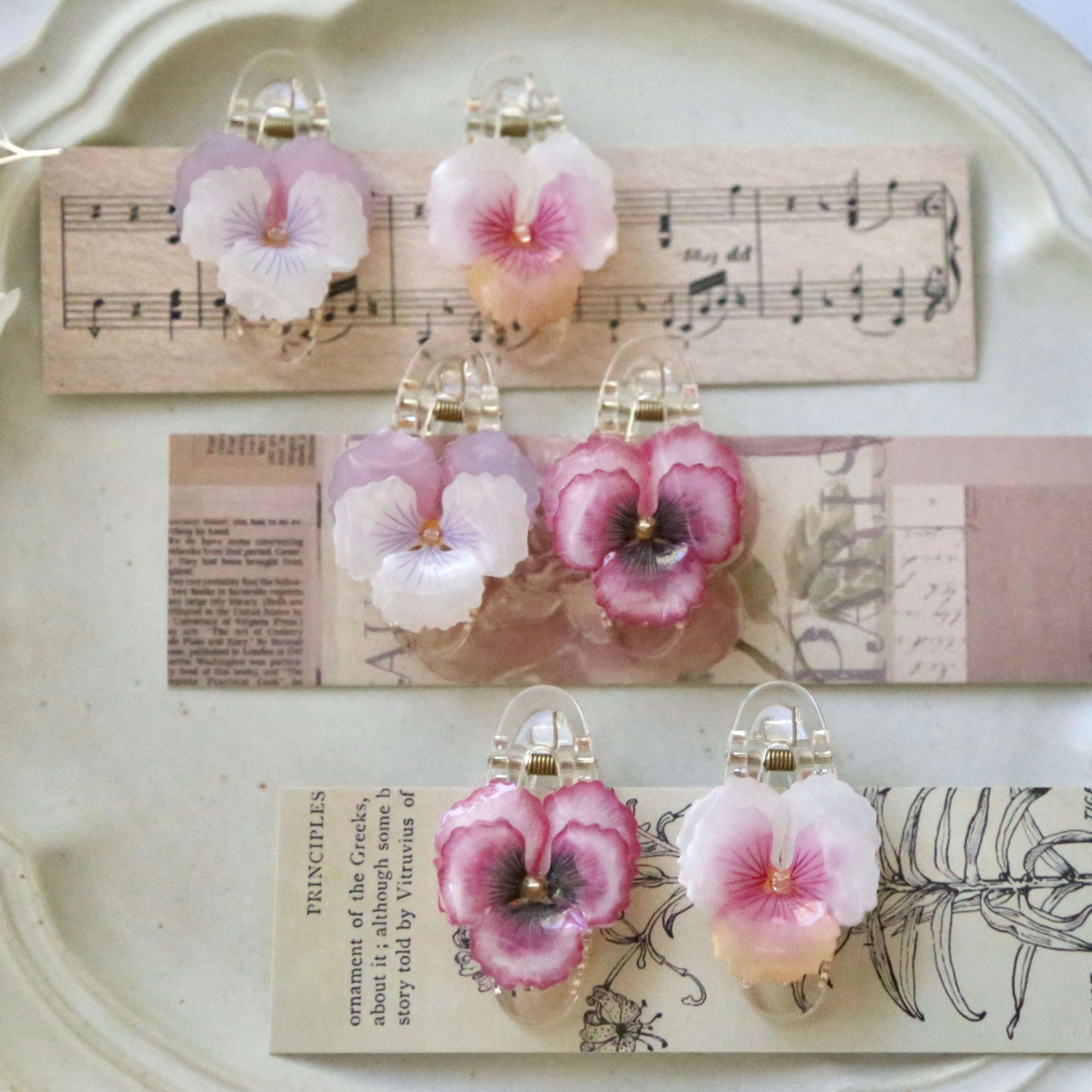 Pansy Hair Clip