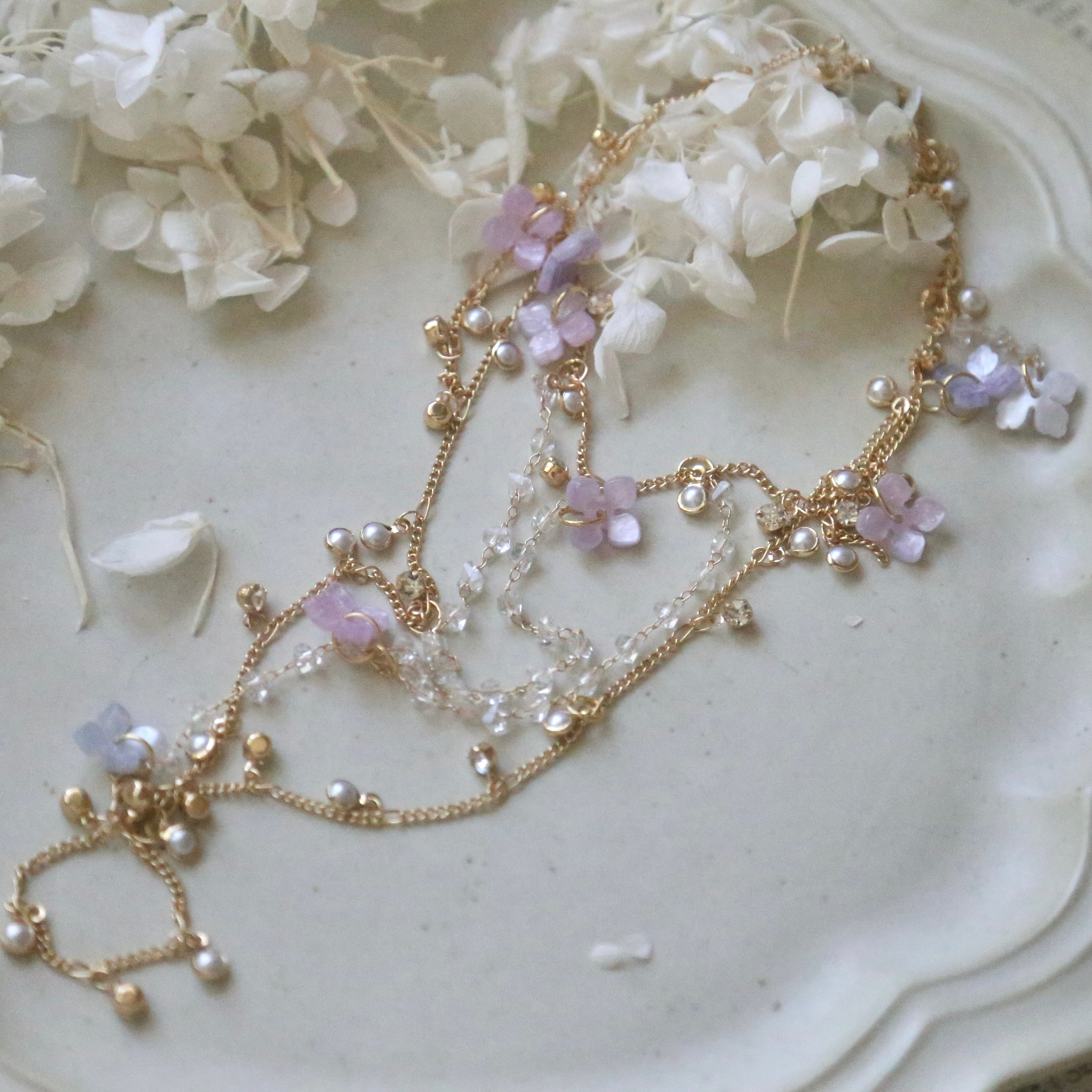 Hydrangea Tassel Anklet
