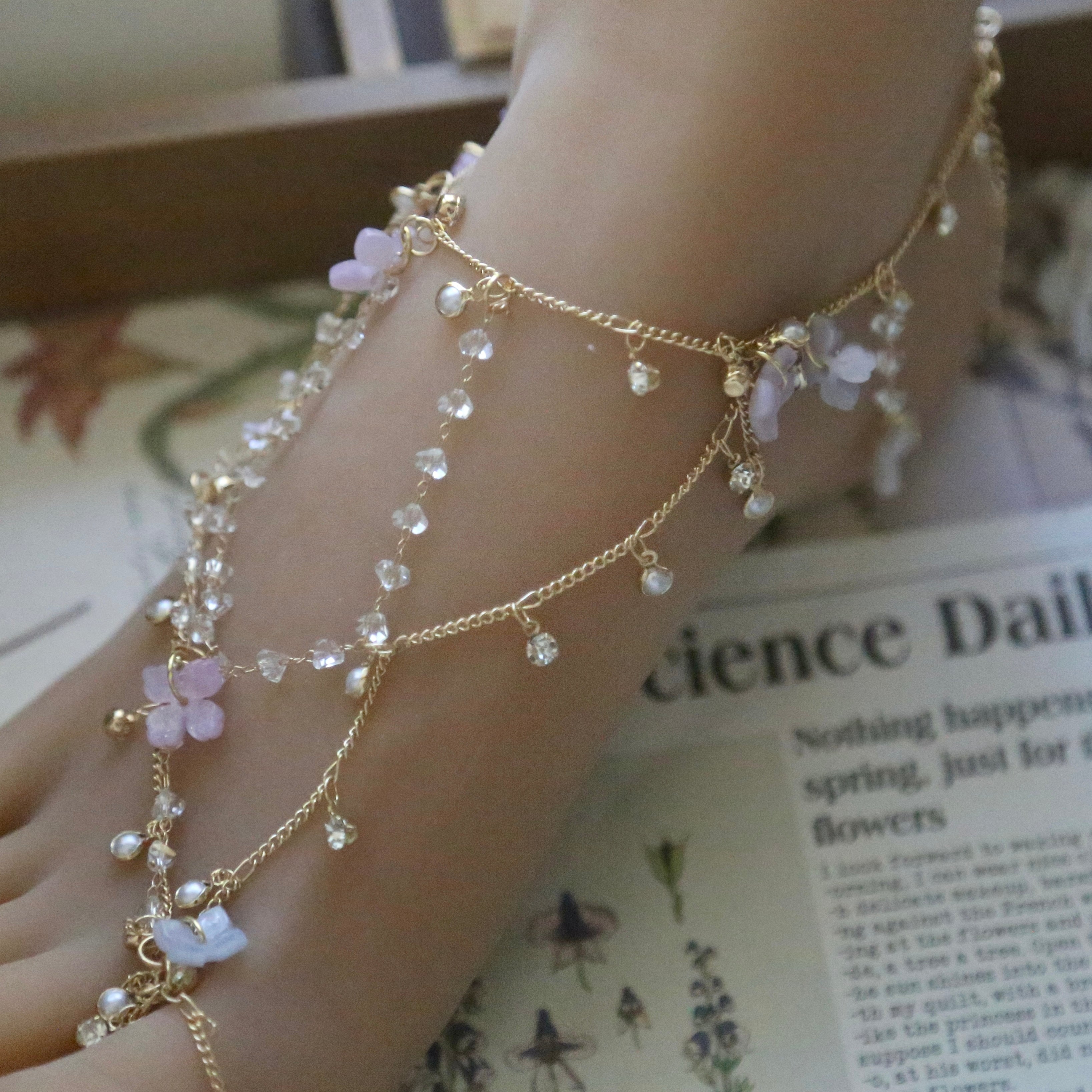 Hydrangea Tassel Anklet