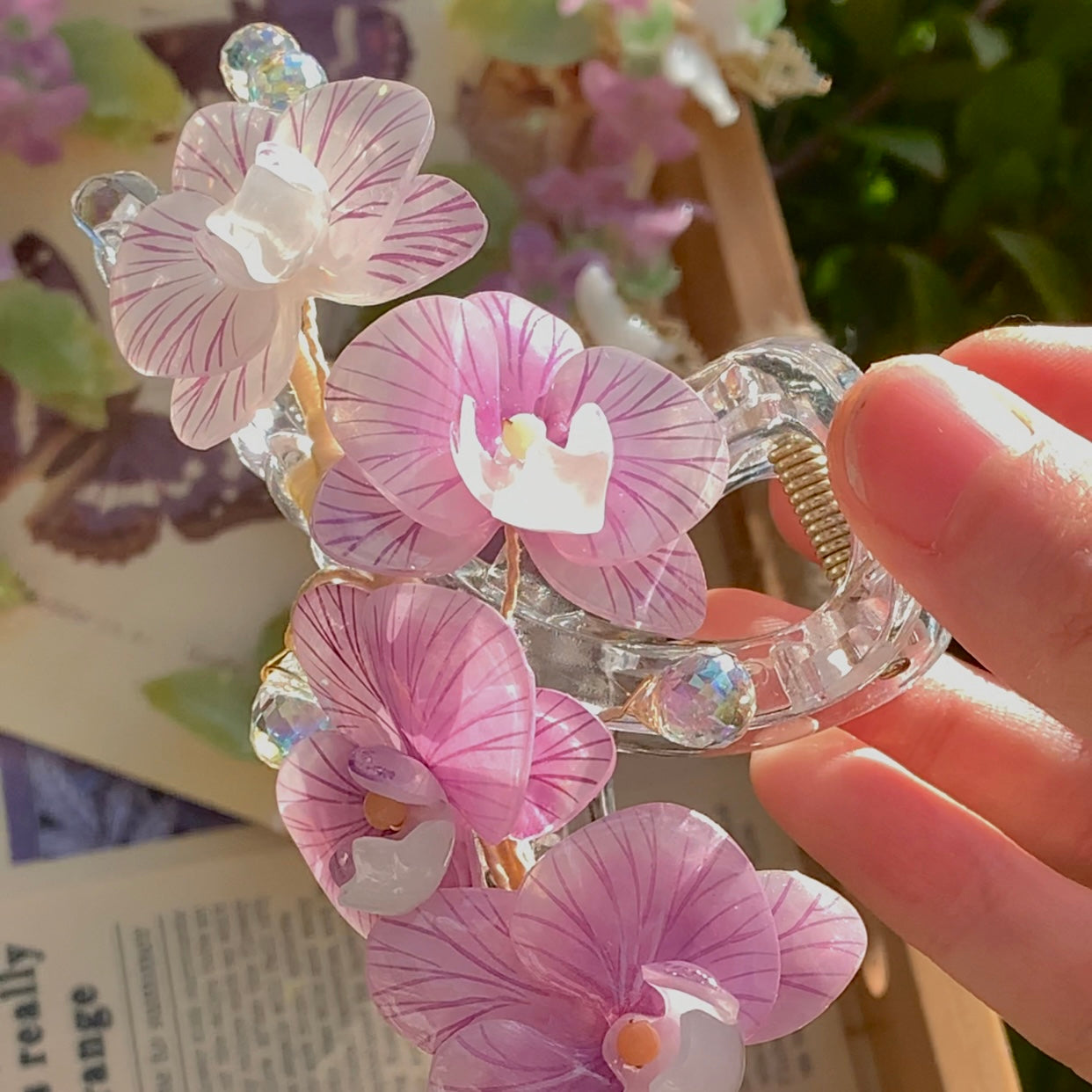 Phalaenopsis Orchid Hair Claws