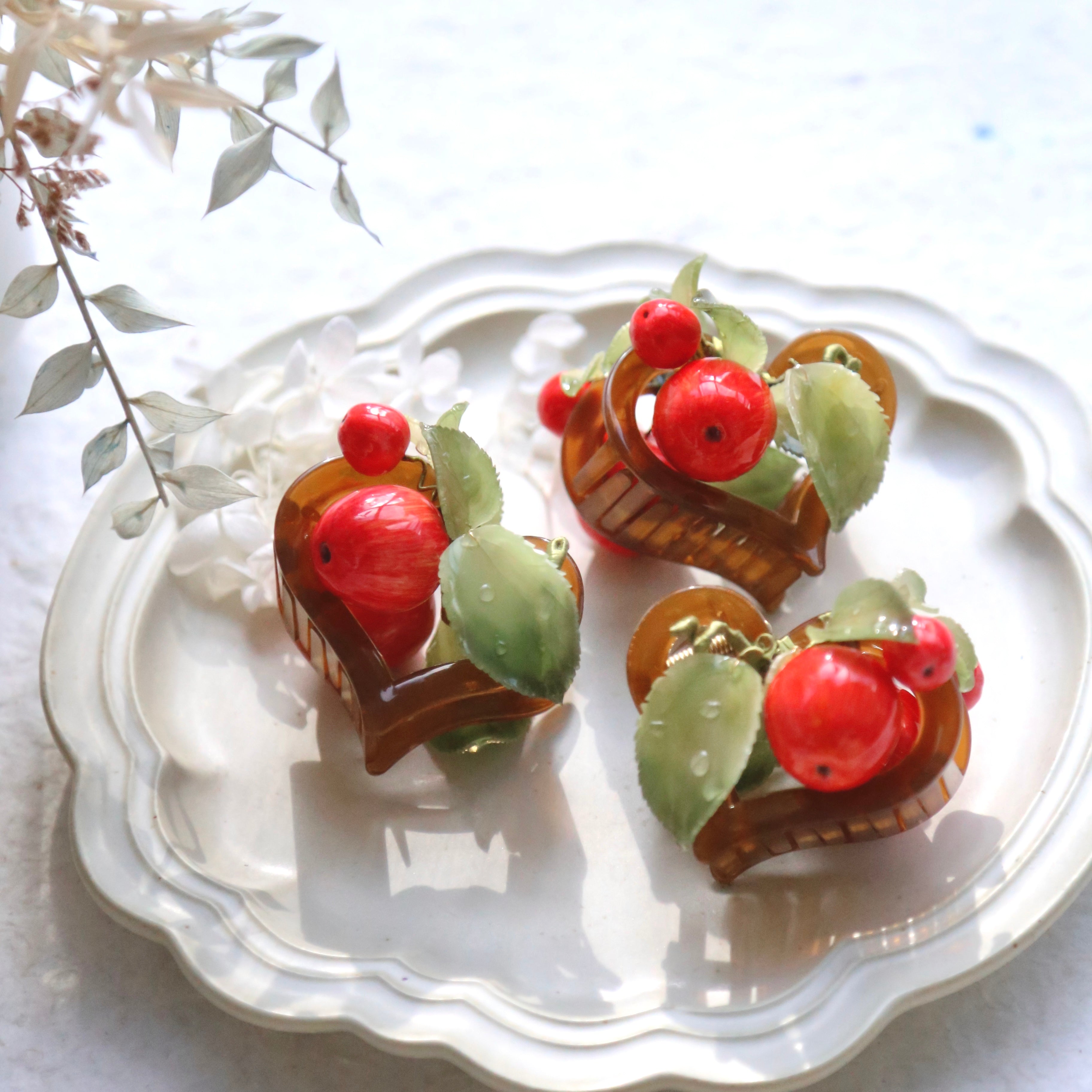 Apple Hair Clips – SWEETSHOP JEWELRY