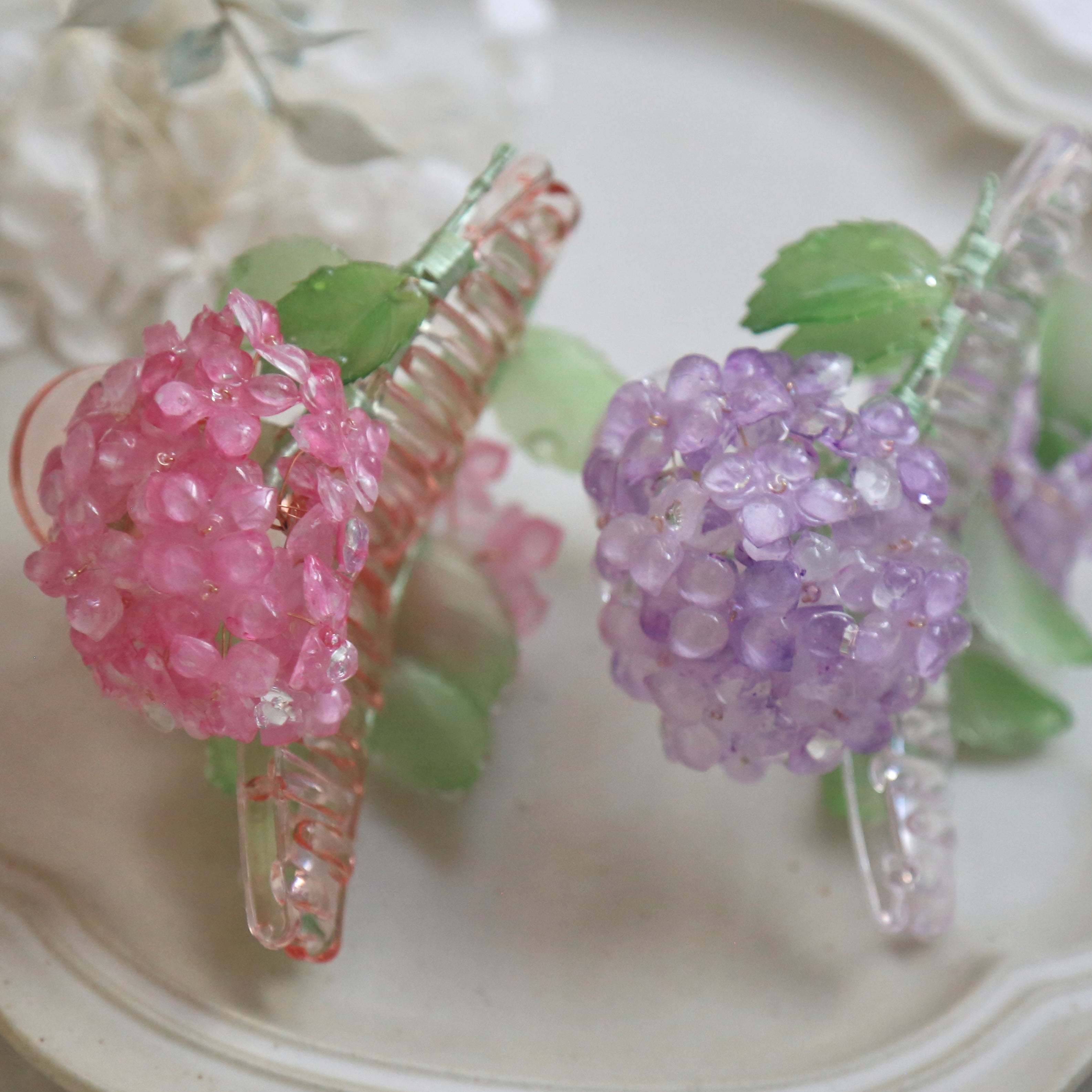Hydrangea Hair Claws