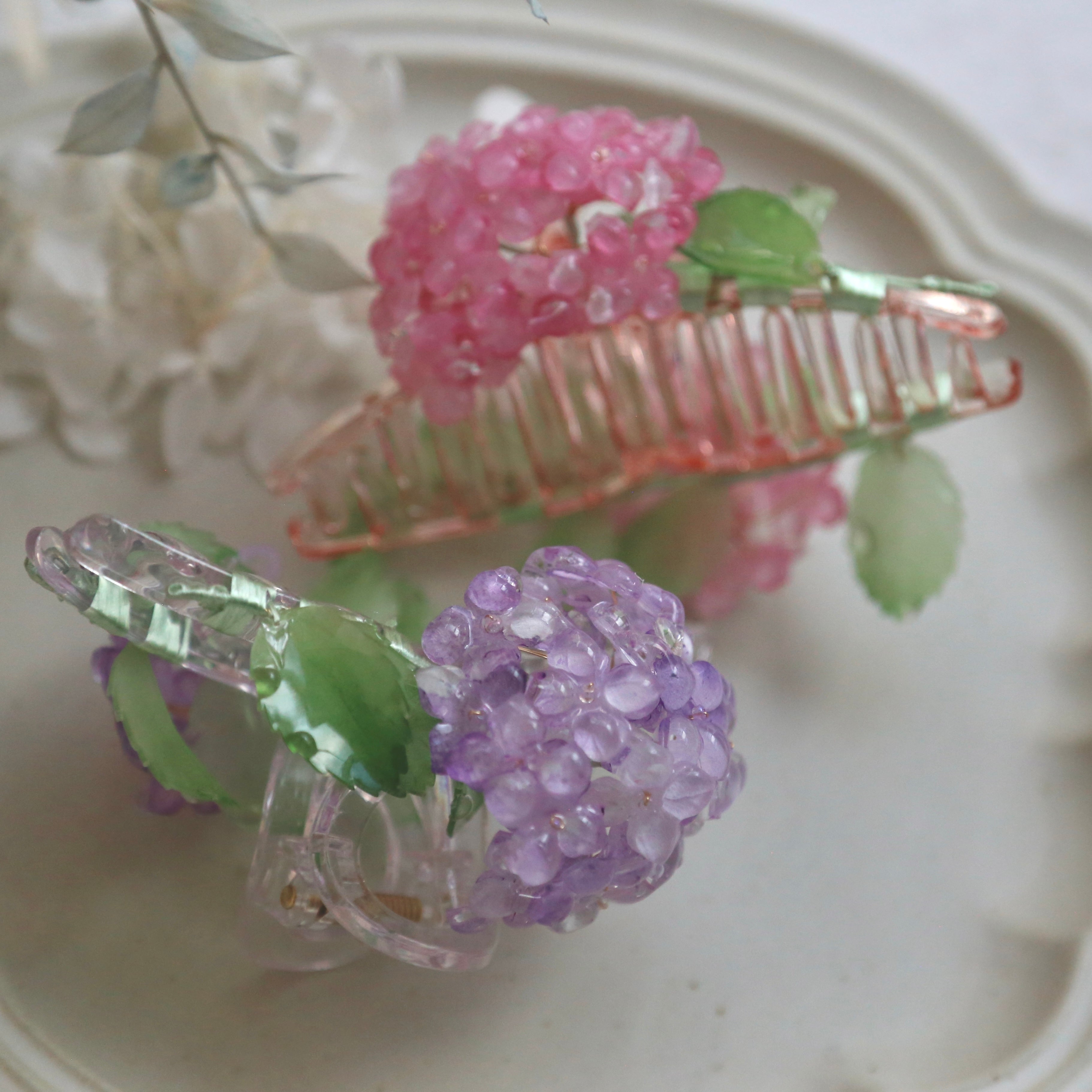 Hydrangea Hair Claws