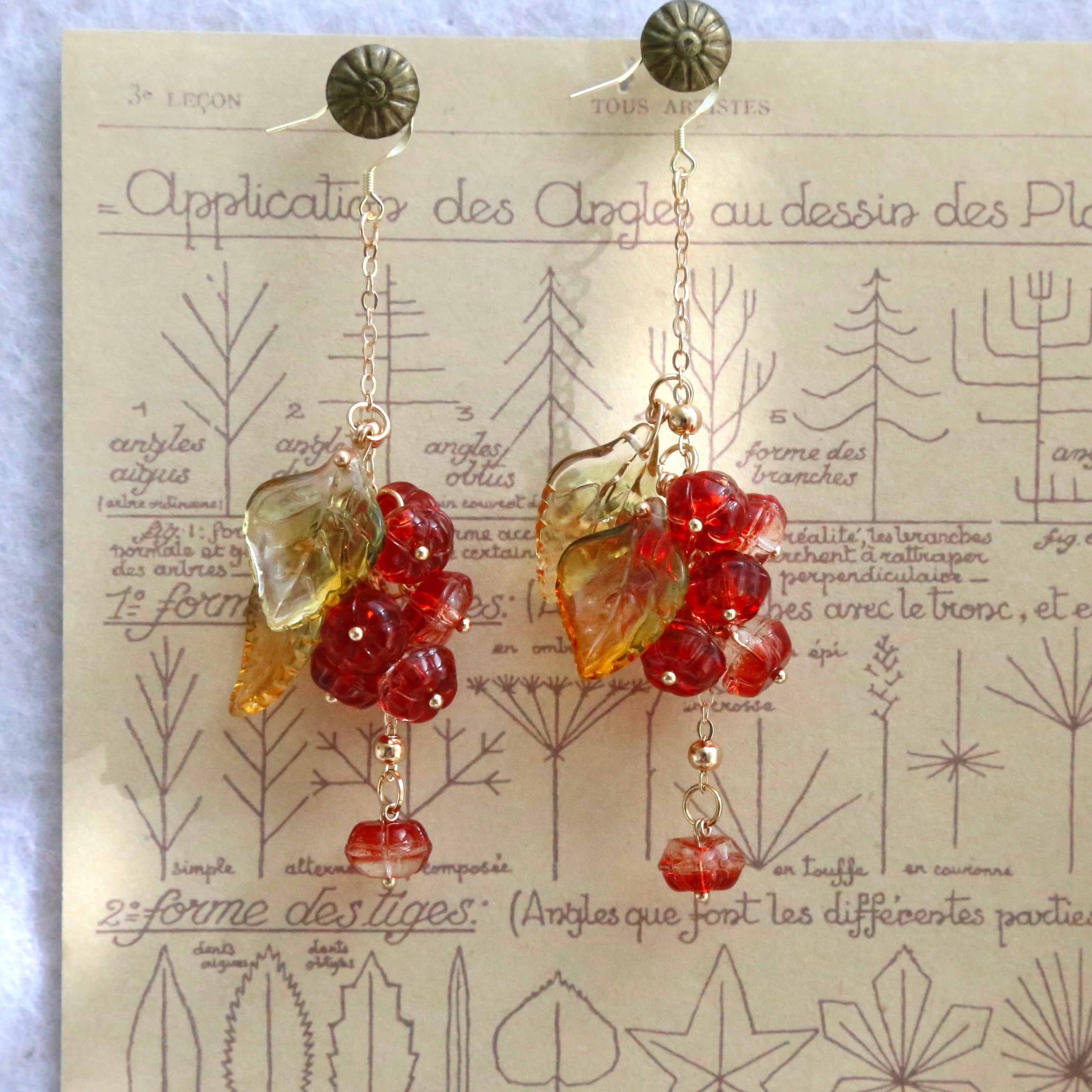 Maple Leaf &amp; Holly Christmas Set