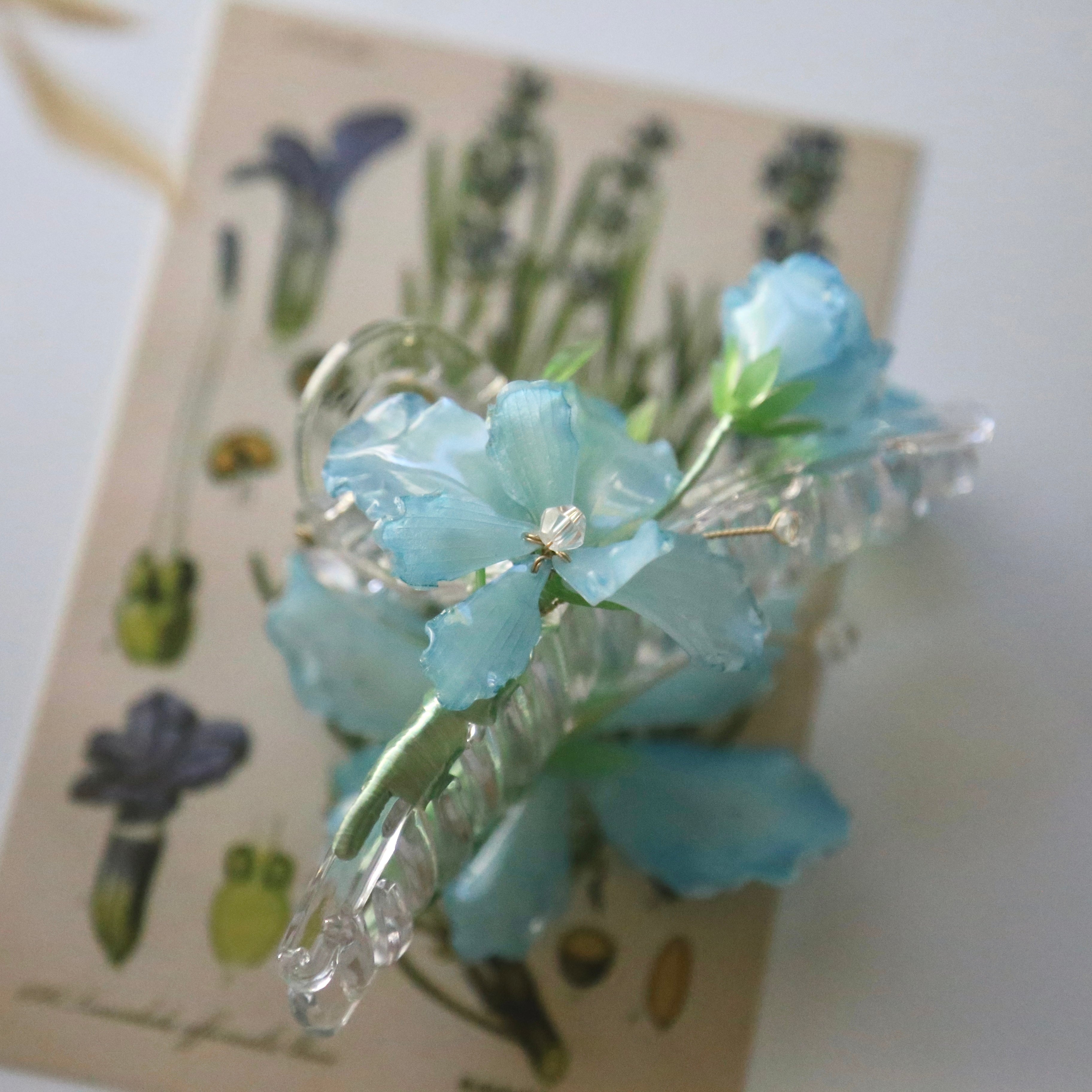 Shrink Plastic Iris Hair Claw