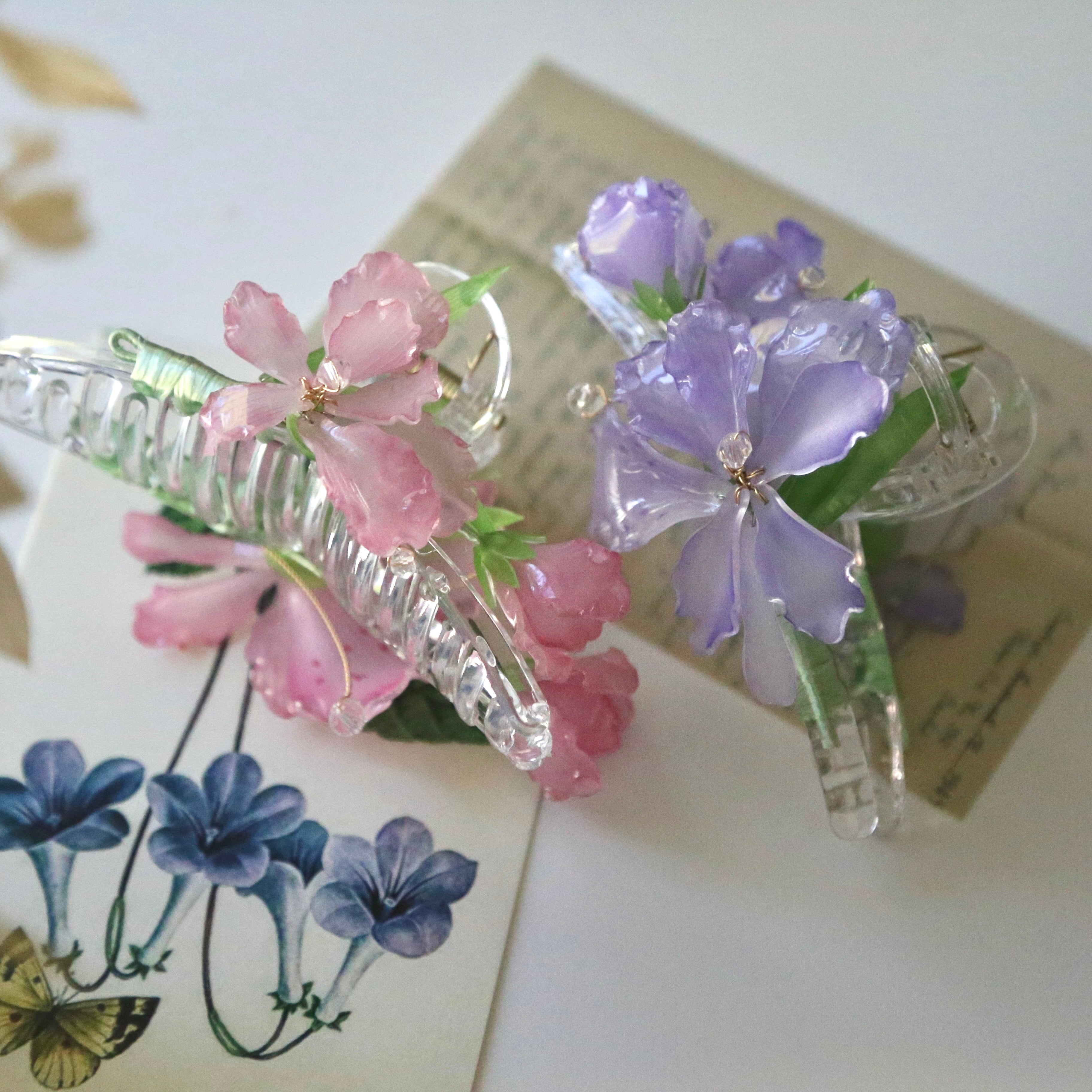 Shrink Plastic Iris Hair Claw