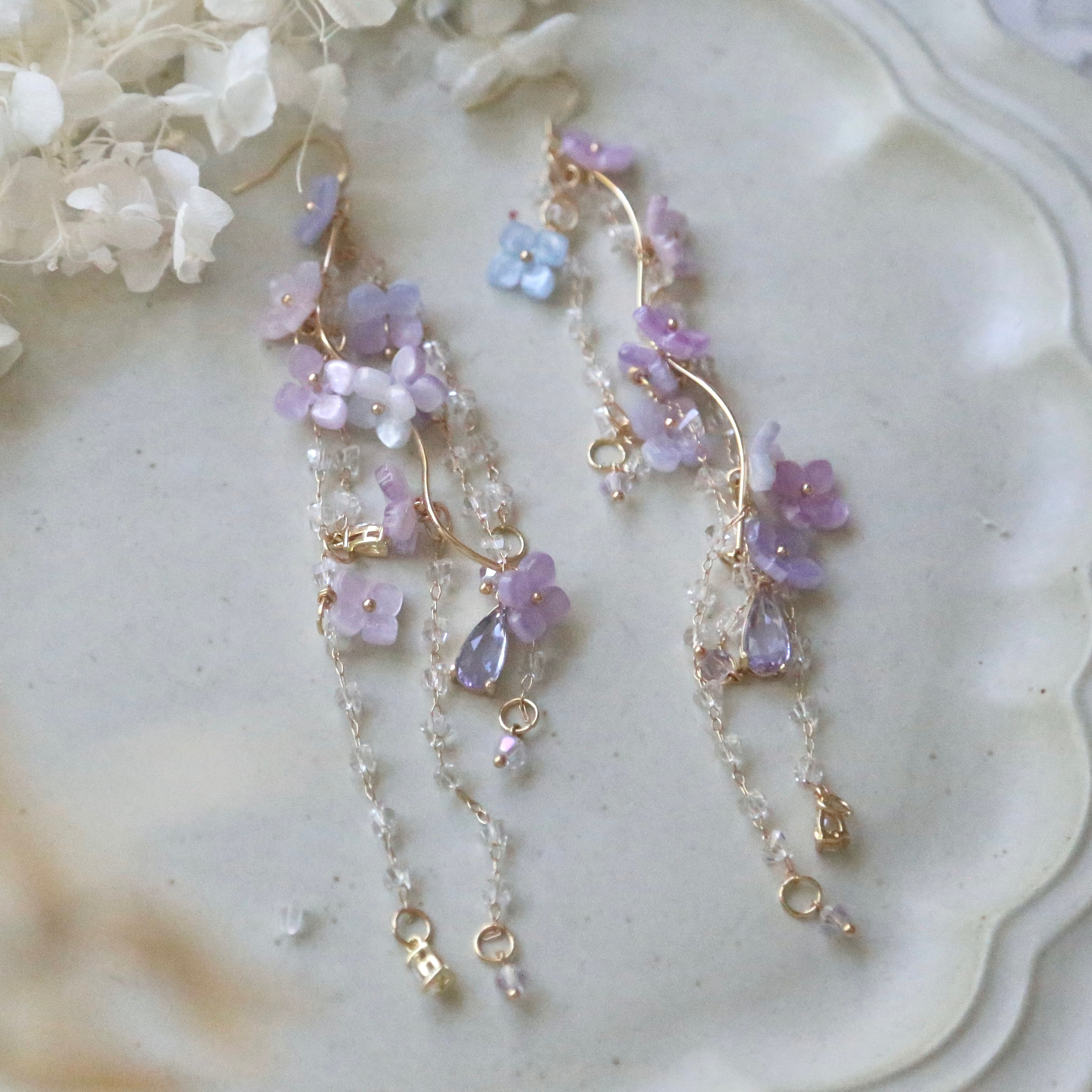 Hydrangea Crystal Tassel Earrings – SWEETSHOP JEWELRY