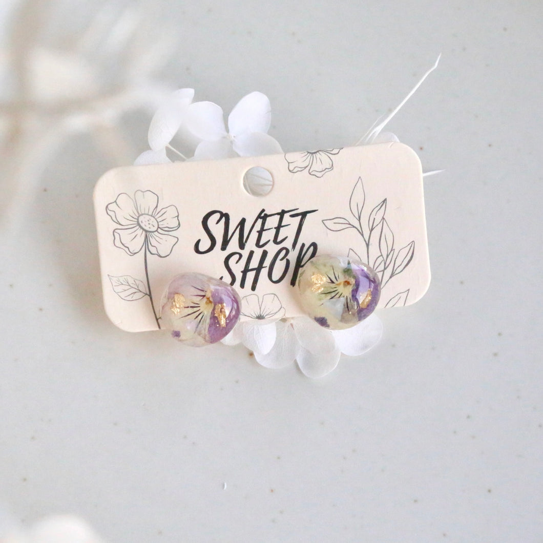 Real Flower Resin Stud Earrings